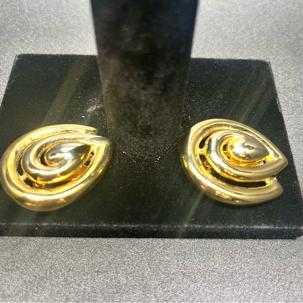 Vintage 80s/90s Statement Earring Bundle – Gold & Mixed Metal - Picture 4 of 13